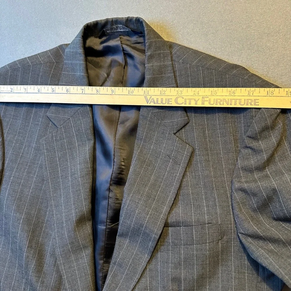 Lands End Mens 42R Grey Pinstripe 100% Worsted Wool Two Button Blazer Sport Coat